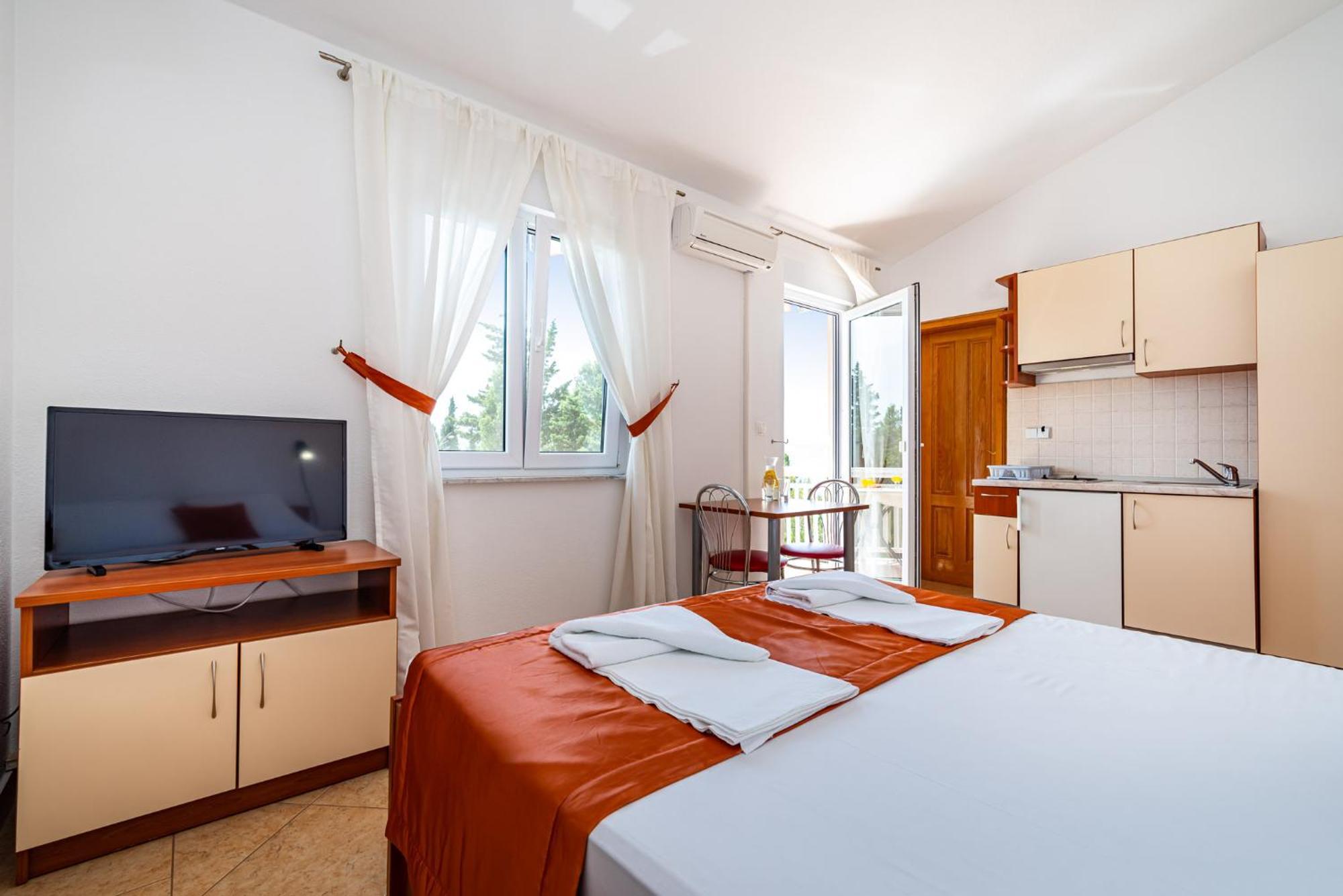 Apartments Prkacin 2 斯塔利格拉德-帕克利尼卡 外观 照片