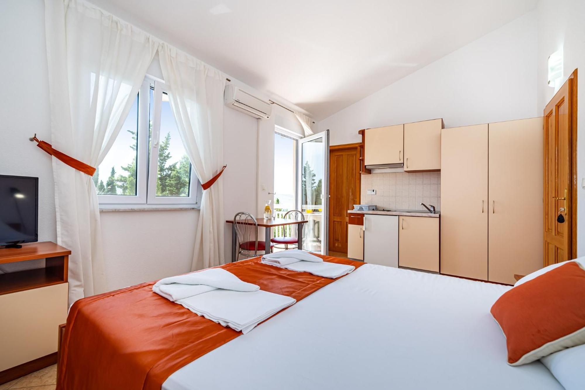 Apartments Prkacin 2 斯塔利格拉德-帕克利尼卡 外观 照片